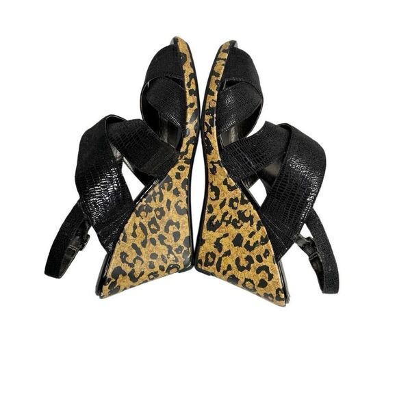 Kenneth Cole Reaction black knock loud wedge sandals size 7 - Picture 8 of 10